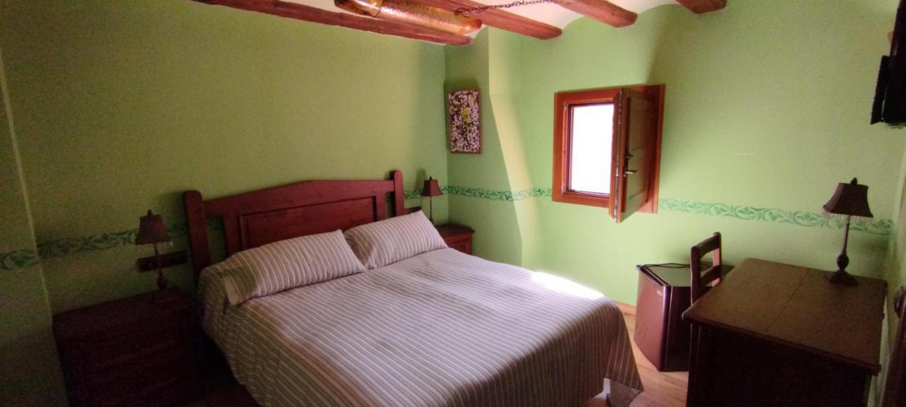 Hotel Rural Abuelo Rullo Terriente Екстериор снимка